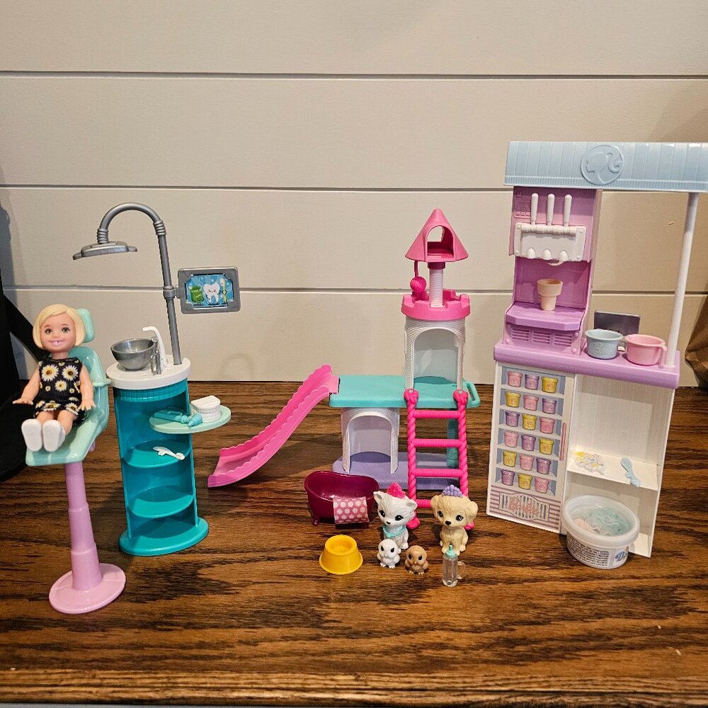 Barbie Accessory Bundle - Chelsea Vet Set, Dentist, Icecream Shop